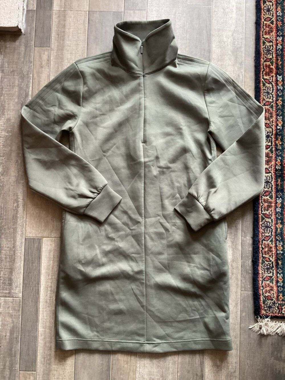 Athleta Full Zip Long Jacket Green Extra Small Athletic Yoga Casual Minimalist